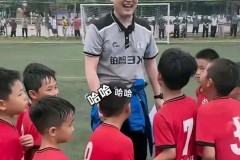 徐亮力挺孙继海：可以不要18w赔偿！孩子终身别踢球中国人劣根性国人当垃圾欧洲当宝贝